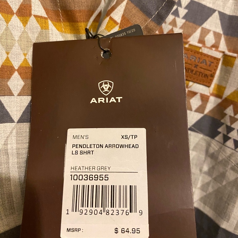 NWT Ariat Gray and Brown Casual Button Down Shirt with Geometric Pattern - Picture 5 of 12